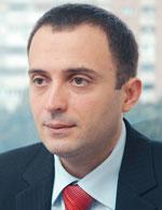 Dragos Nicolaescu, Country Manager Fujitsu-Siemens Computers Romania